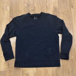 GAP Men's Dark Crewneck Sweater
